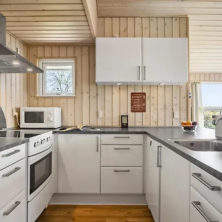 Awesome In Juelsminde Tatil Evi Sonderby (Midtjylland)
